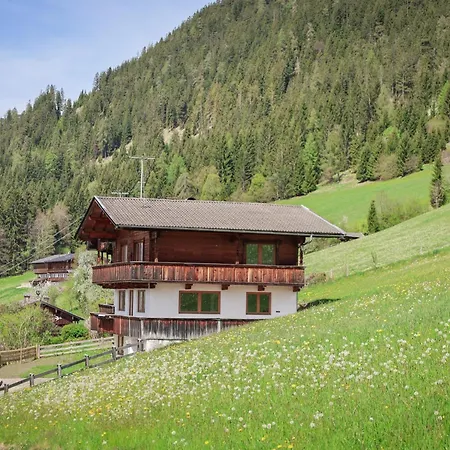 Chalet Tirola