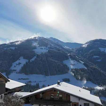 Chalet Tirola *